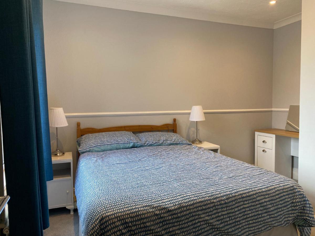 3 Double Bed House 10 Mins From Sandbanks Poole Extérieur photo